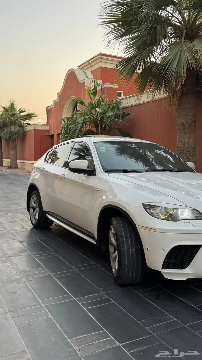 Bmw 2012 X6 فل اوبشن 3