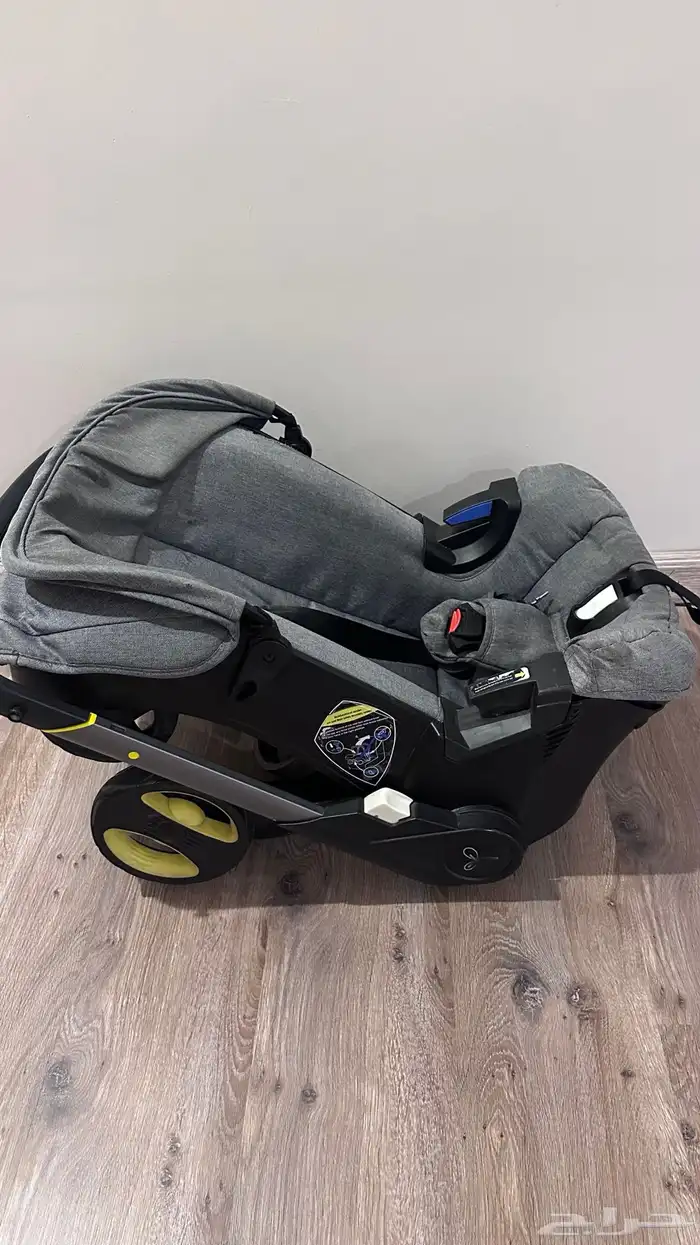 كرسي سياره مع عربيه 1x2 0