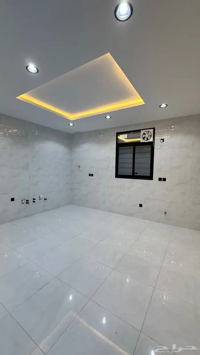 شقق وارواف للبيع خميس مشيط حي الطلح 7