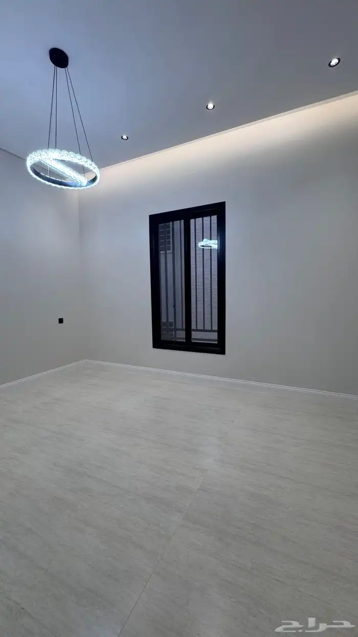 للبيع شقق ارضيه مداخل مستقله وعلوى مع سطح المحاله ابها 29