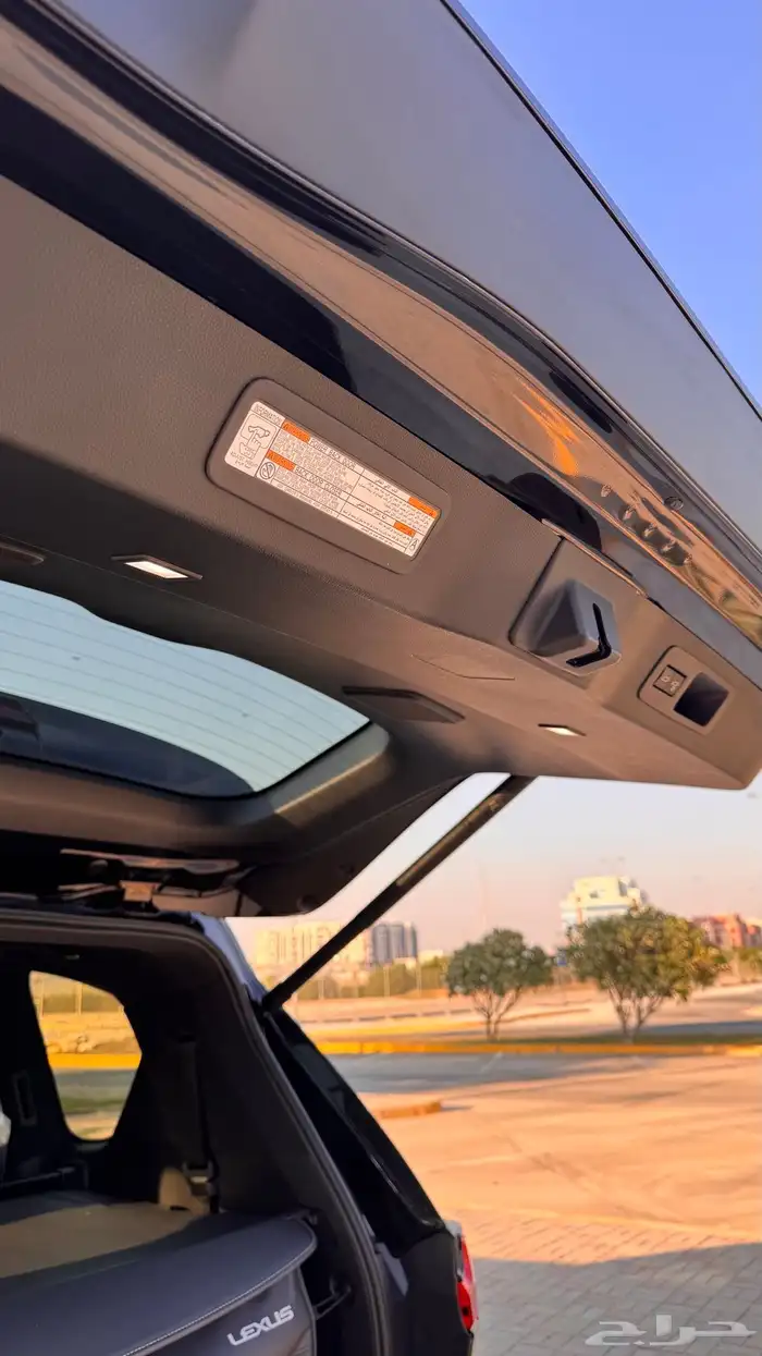 جيب لكزس 2023 21