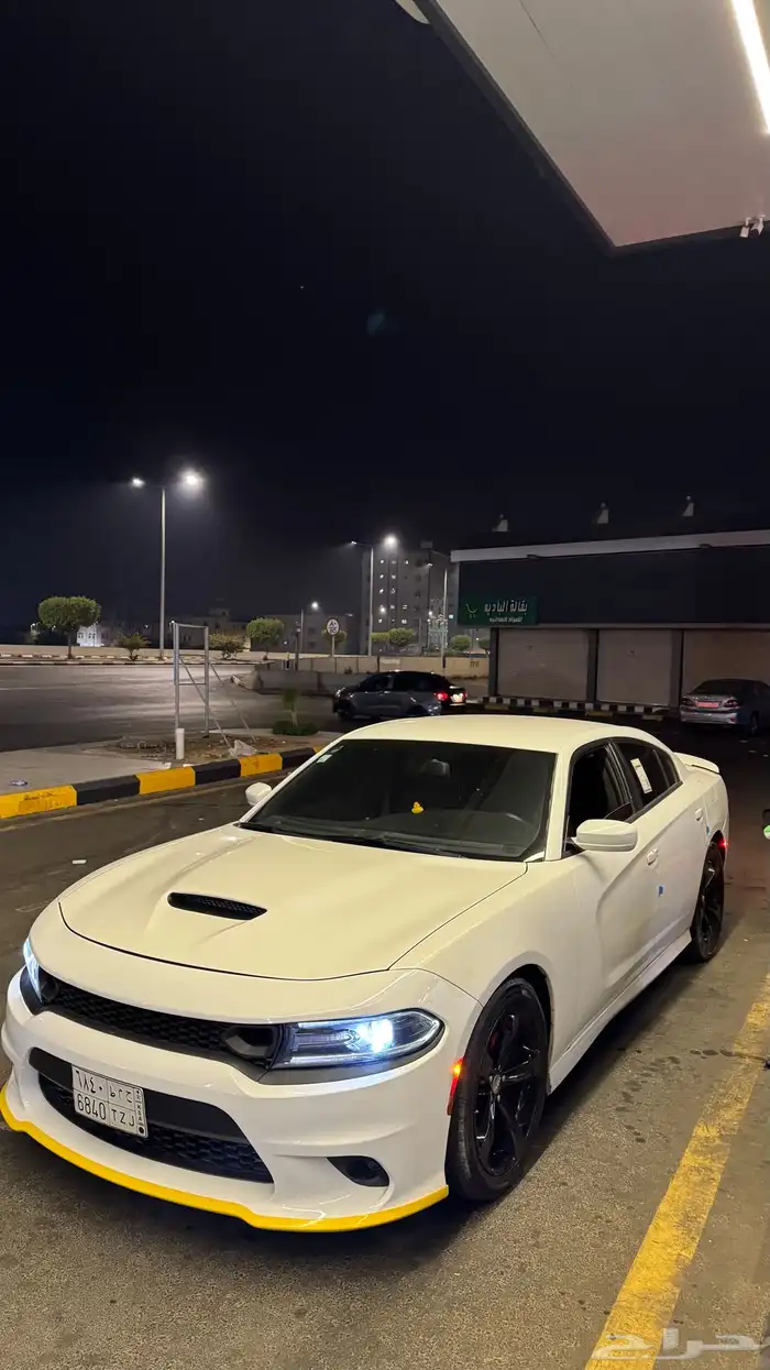 دودج تشارجر 2015 للبيع 2