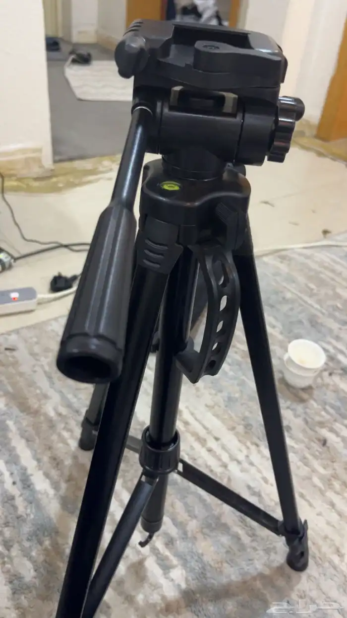 قاعدة كاميرة للبيع المستعجل اليوم 80 بس 0