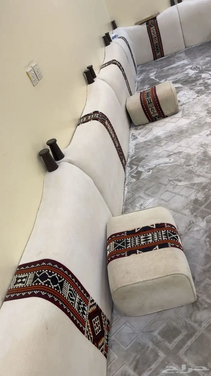 للبيع مساند و 7 مراكي 2