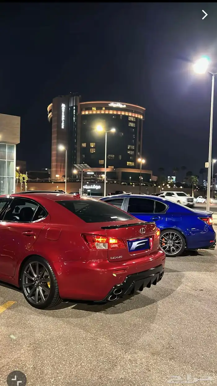 لكزس iSF V8 12