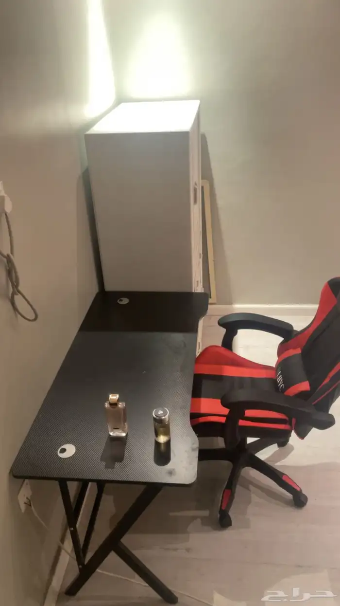 كرسي وطاولة قيمنق 1