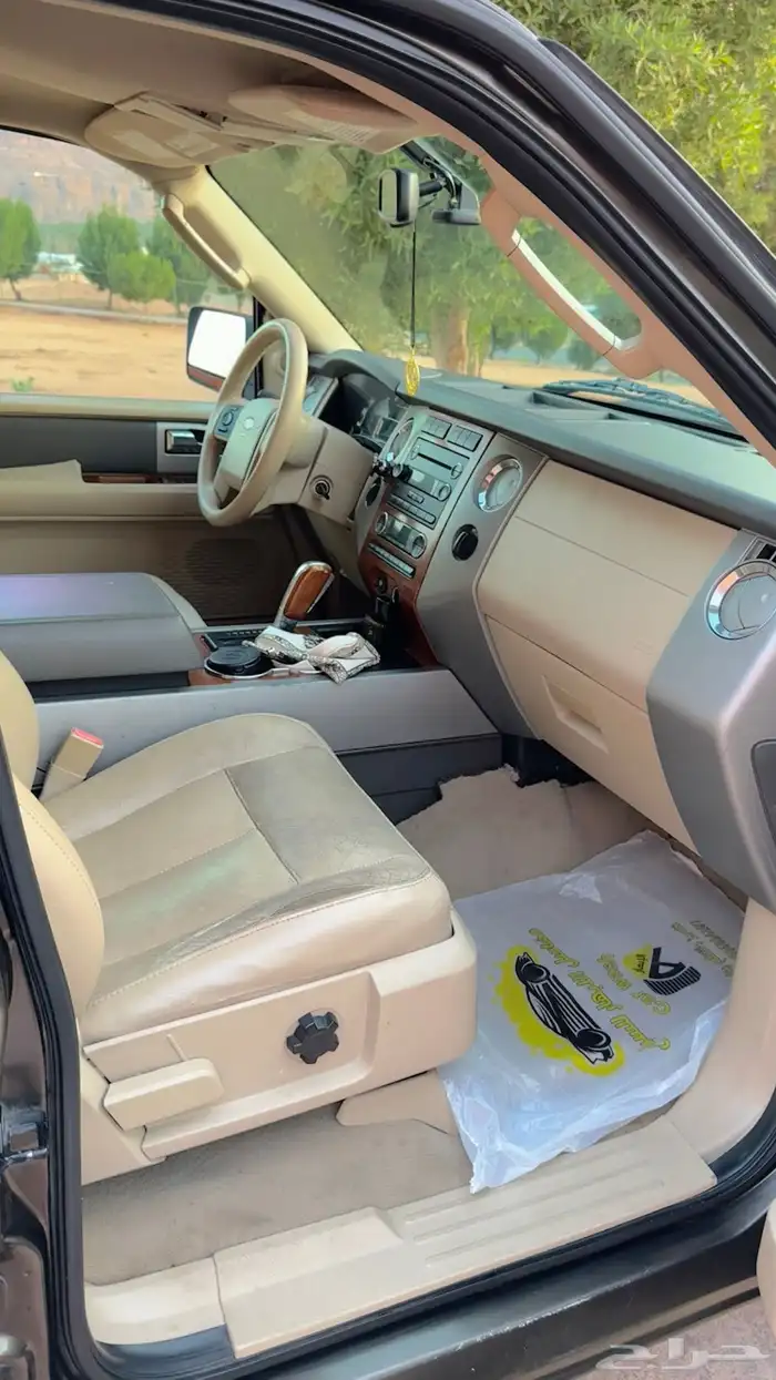 فورد إكسبيديشن 30