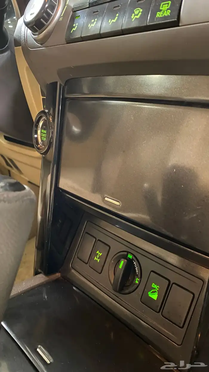 تويوتا برادو ديزل تيربو TXL 2016 سعودي فل 24