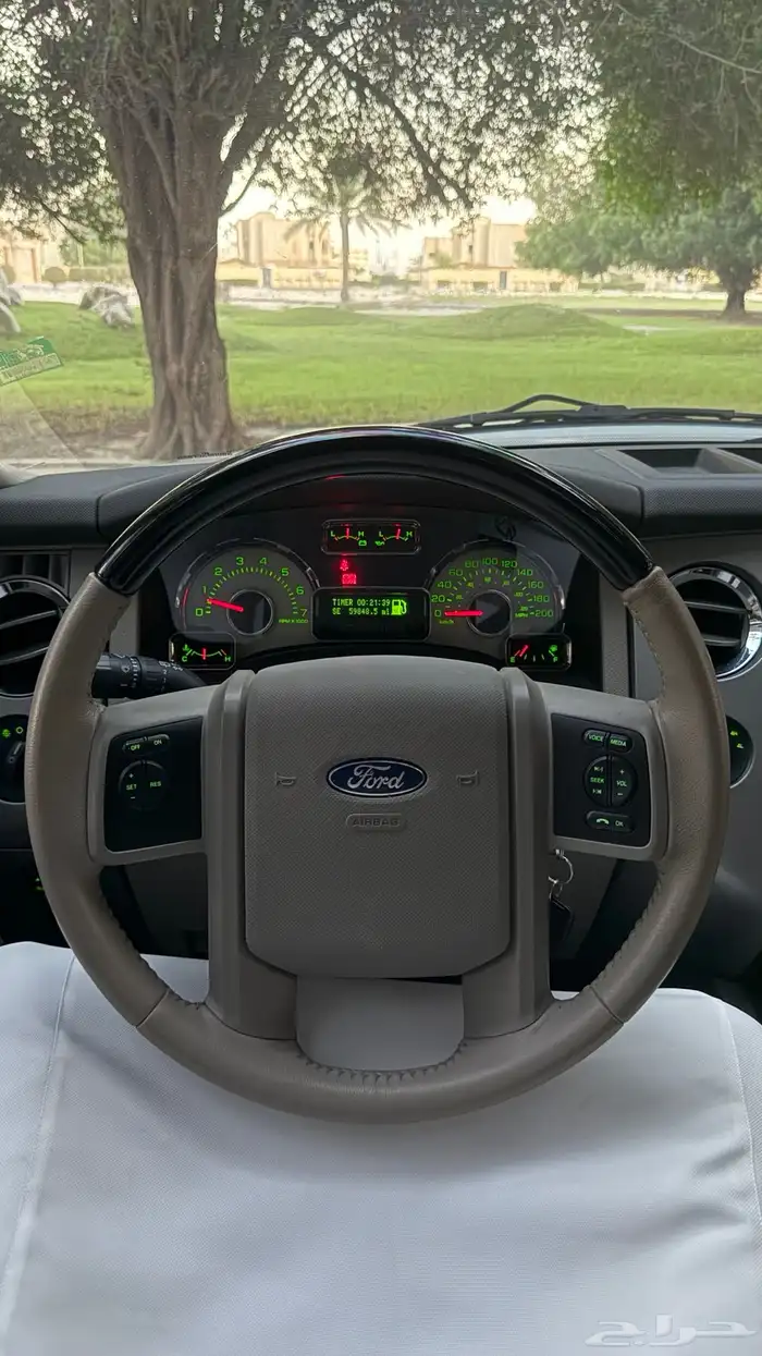 فورد اكسبدشن-2014-لمتدد فل كامل- دبل-(( مخزن ))-شبه وكالة 52