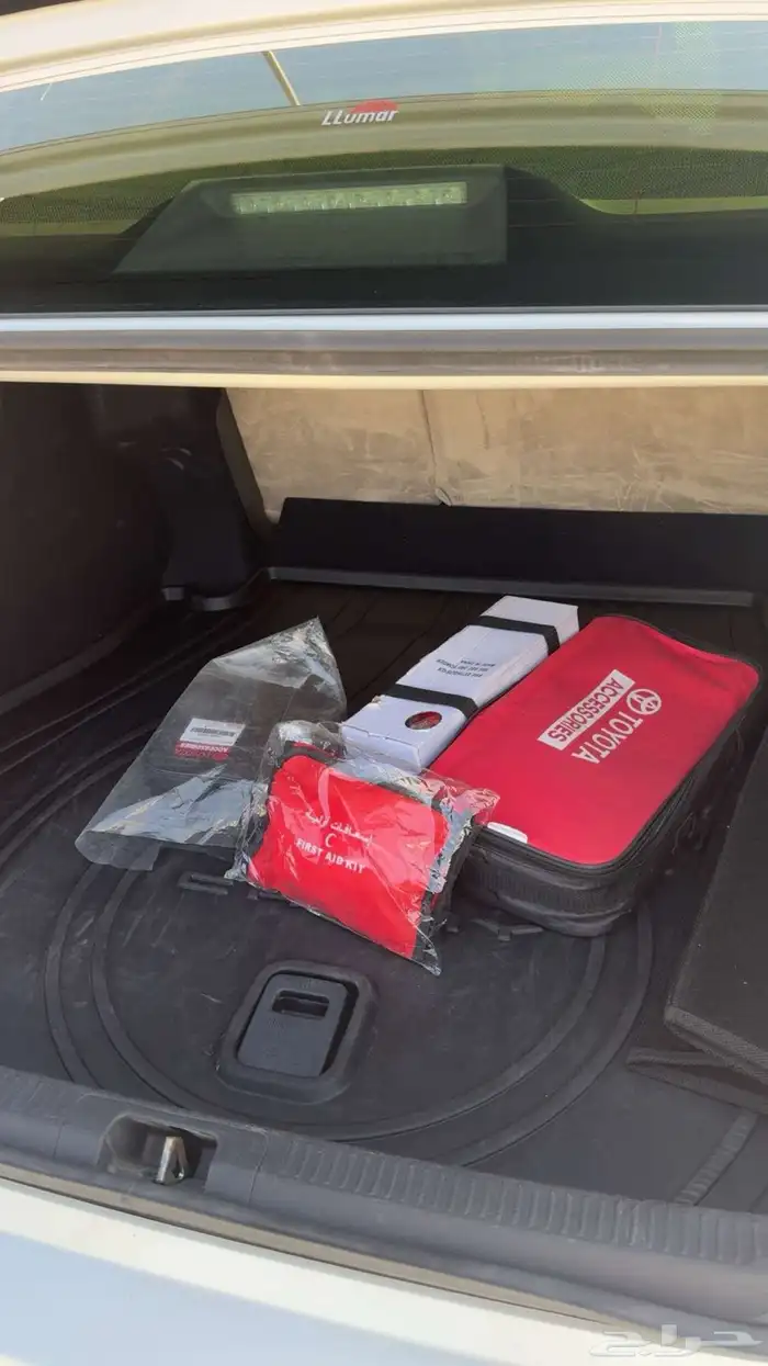 كامري فل كامل هايبرد للبيع 6