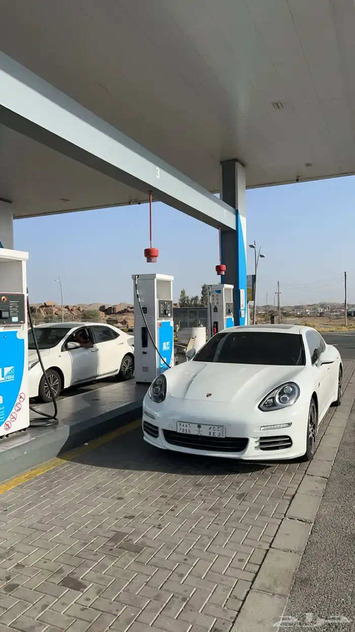 باناميرا 2014 من قدام جهه الرفرف والصدام 3