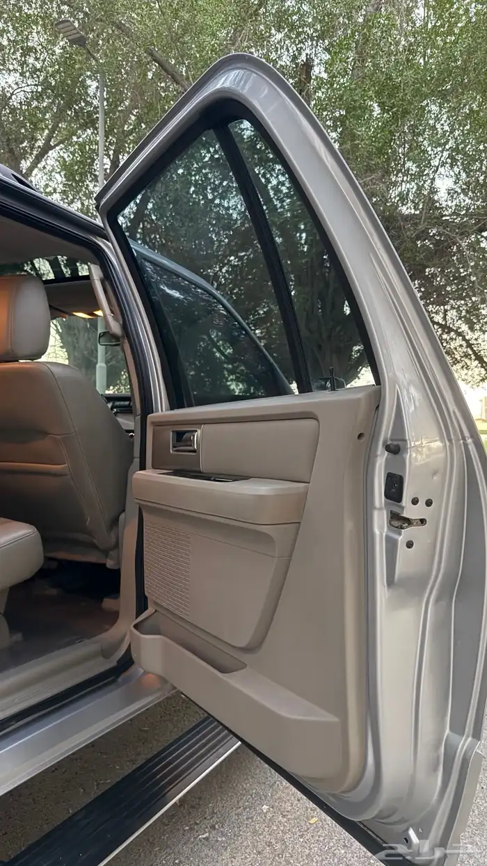 فورد اكسبدشن-2014-لمتدد فل كامل- دبل-(( مخزن ))-شبه وكالة 41