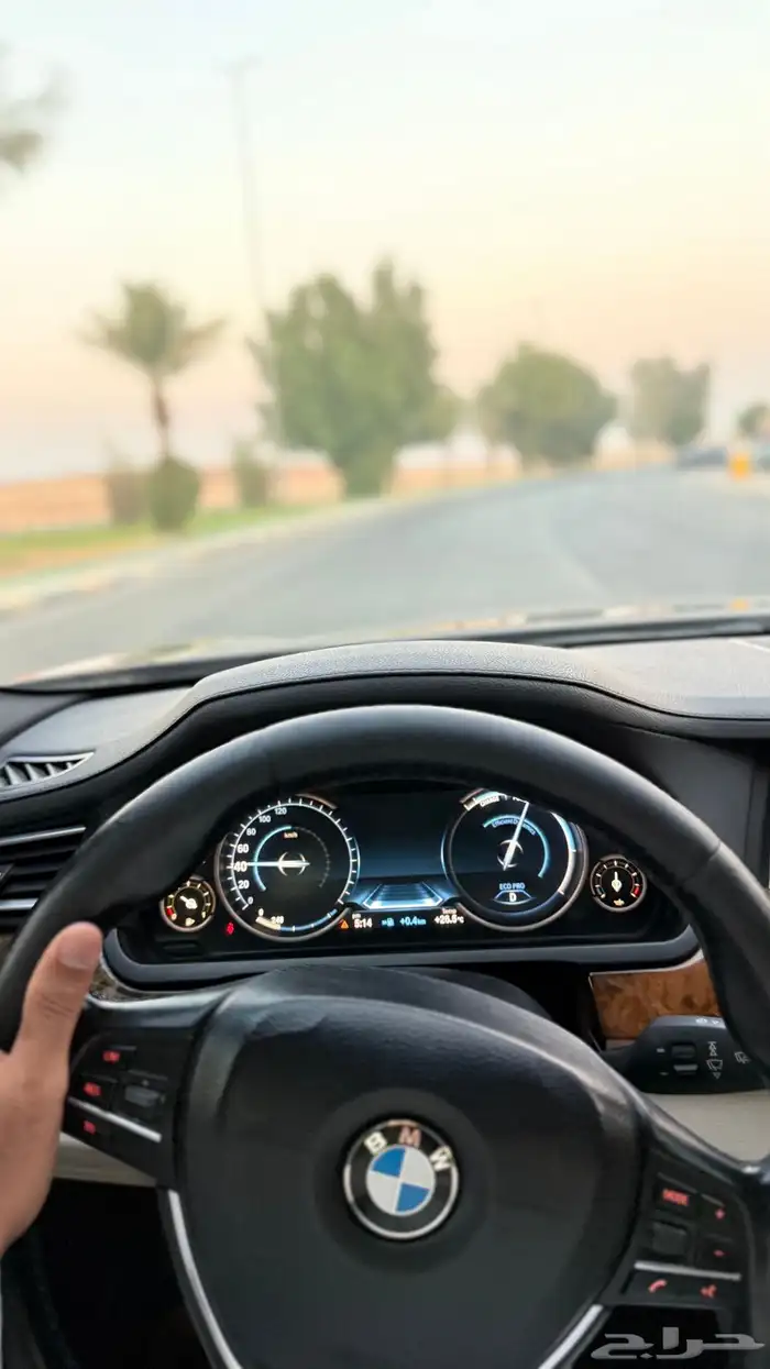 بي ام دبليو 730 مديل 2014 15