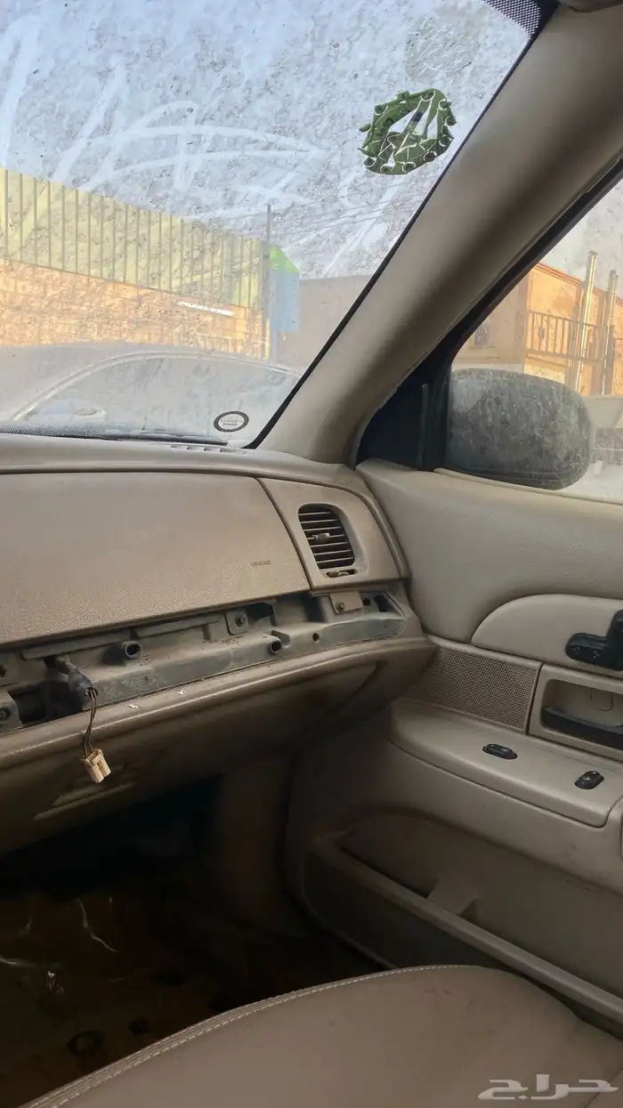 يوجد لدي قطع فورد فكتوريا 53