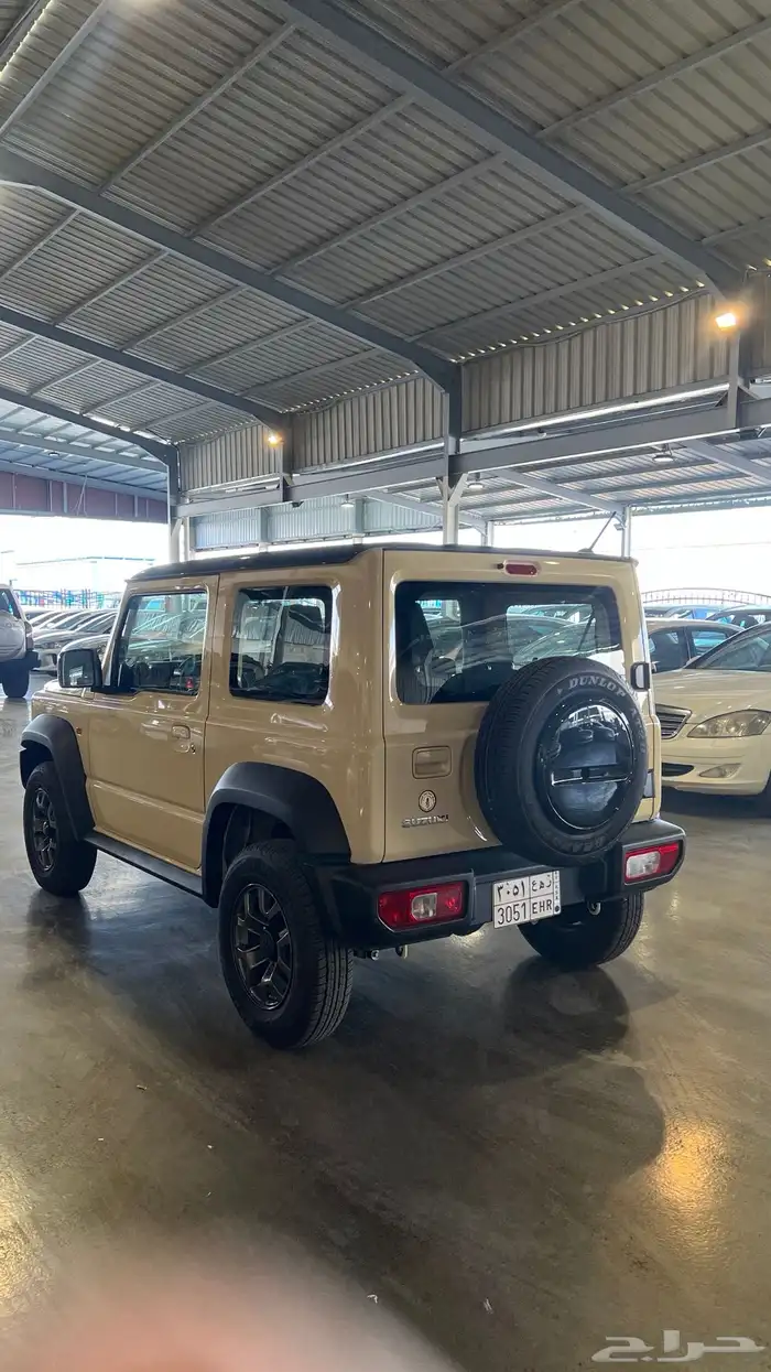 جيب سوزوكي جمني 2025 9