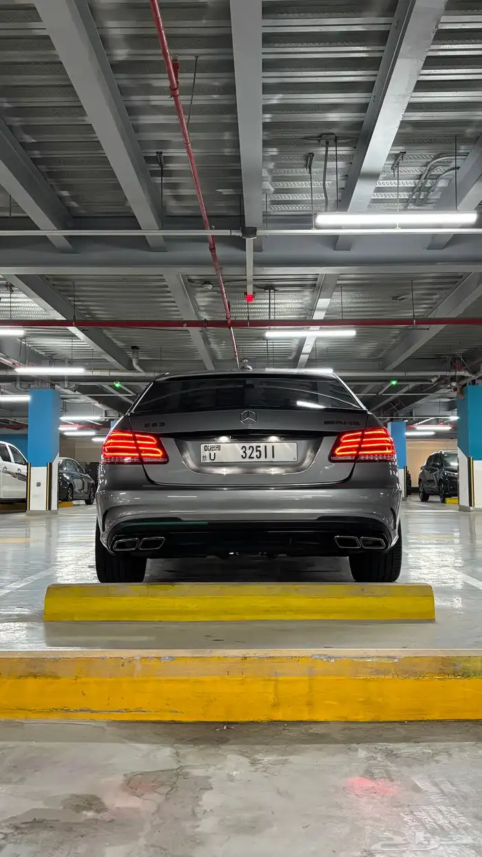 Mercedes Benz E350 2015 1