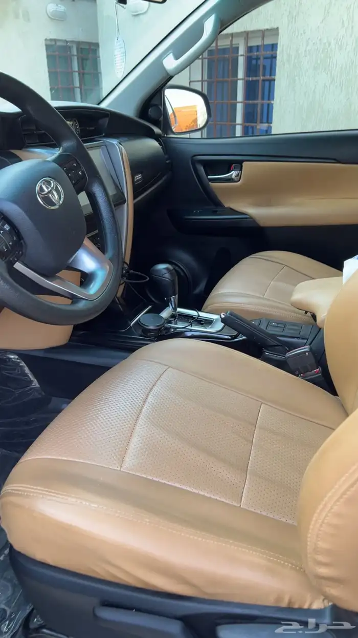 للبيع جيب فور شنر 2024 اربعه سلندر دبل بنزين وكالة 9