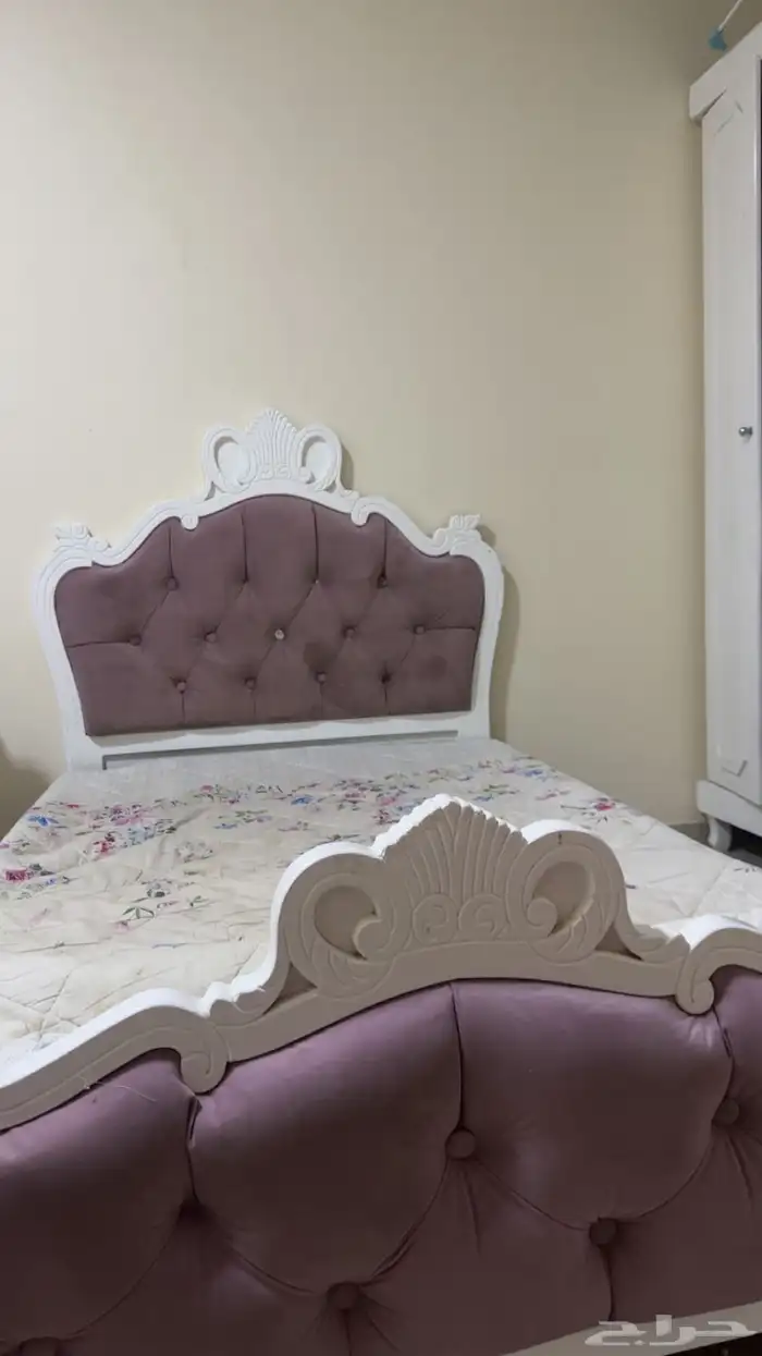 سرير ابيض للبيع 0