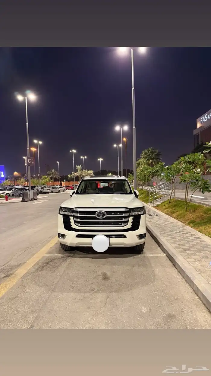 تويوتا لاند كروزر 2024 0