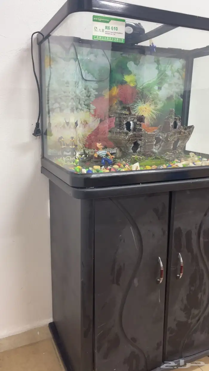 حوض سمك مع الدولاب 3