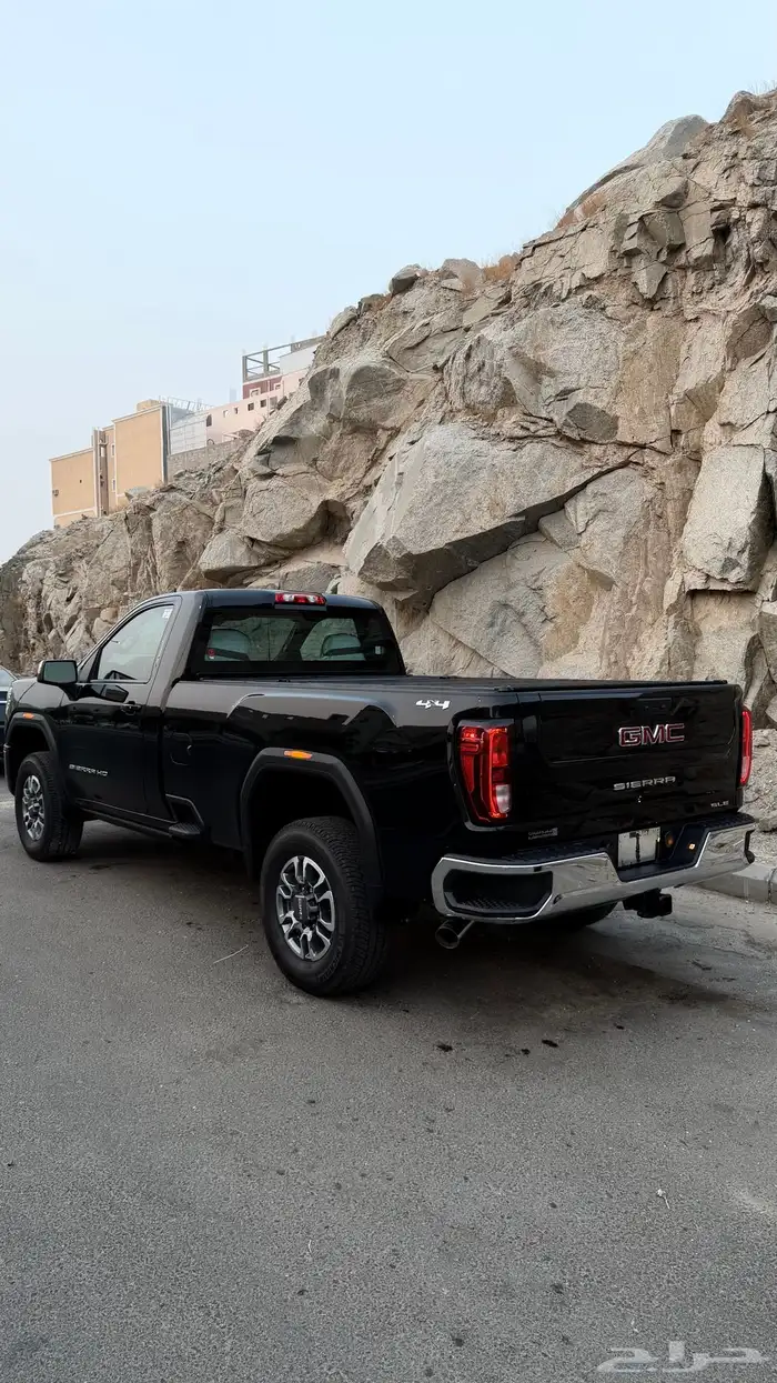 جمس سييرا hd2500 غماره 2025 اللون اسود الجميح 3