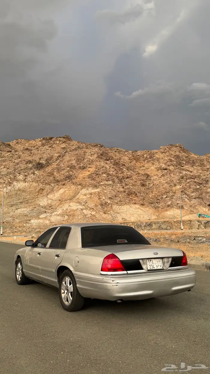 فورد فكتوريا 2007 سعودي للبيع 3