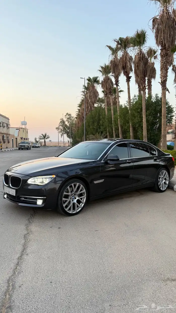 بي ام دبليو 730 مديل 2014 13