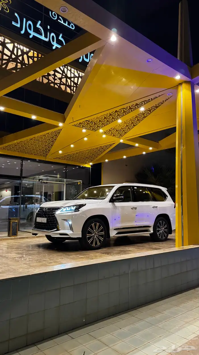 لكزس 2021 فل كامل عبداللطيف جميل 0