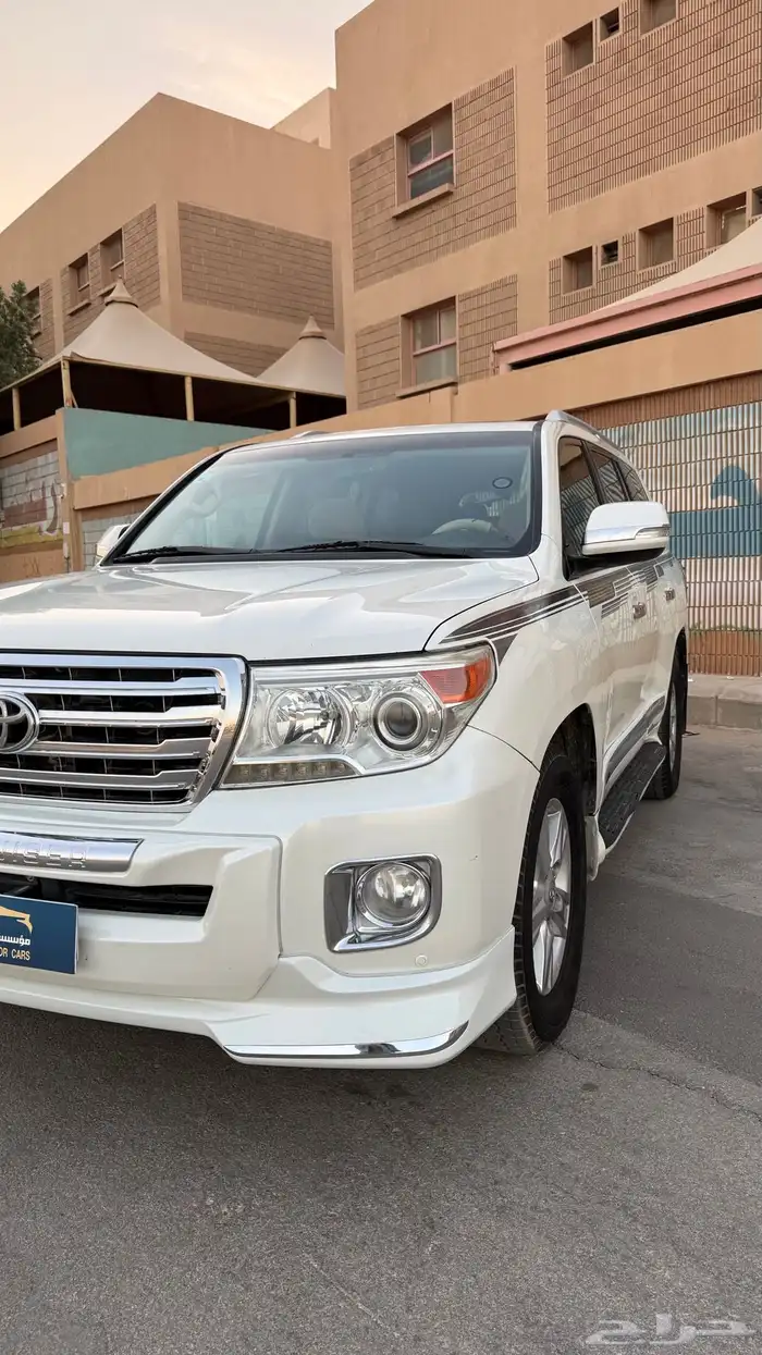 لاندكروزر(2012) 2