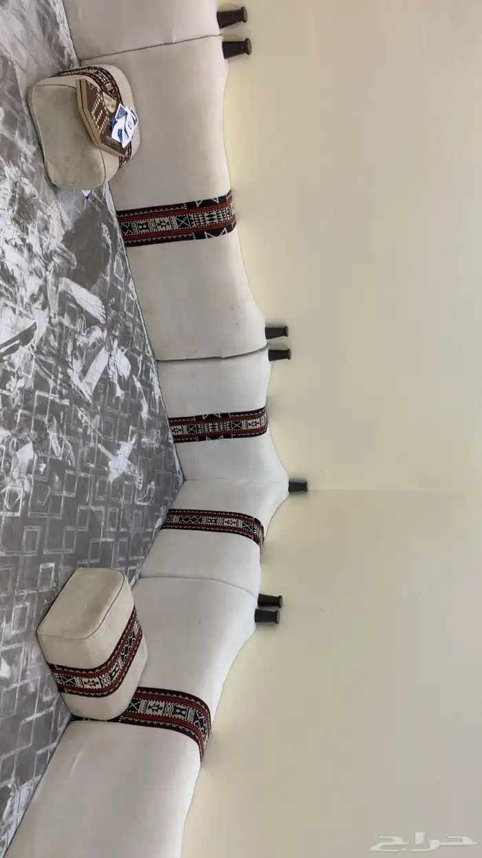 للبيع مساند و 7 مراكي 3