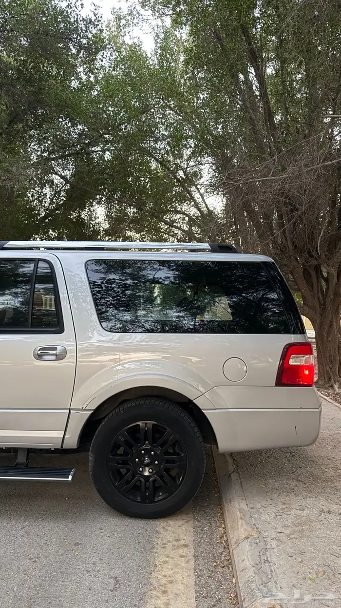 فورد اكسبدشن-2014-لمتدد فل كامل- دبل-(( مخزن ))-شبه وكالة 28