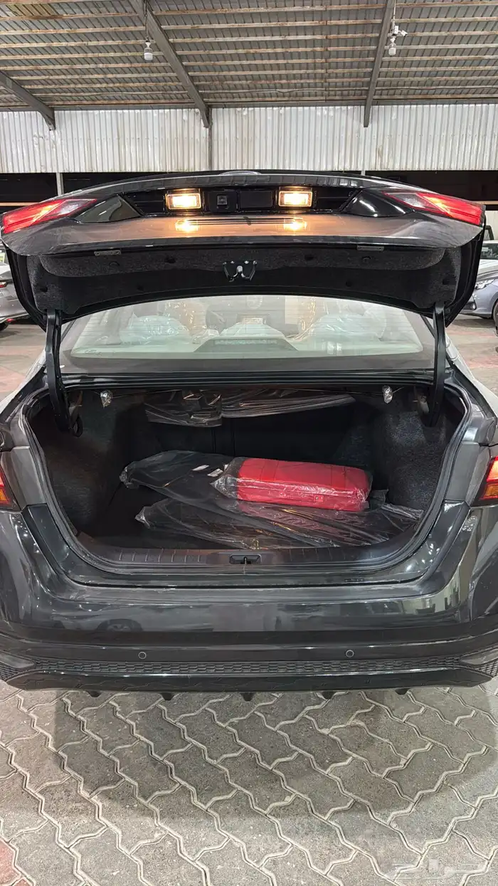 نيسان التيما فئة S ستاندر بنزين 2025 10