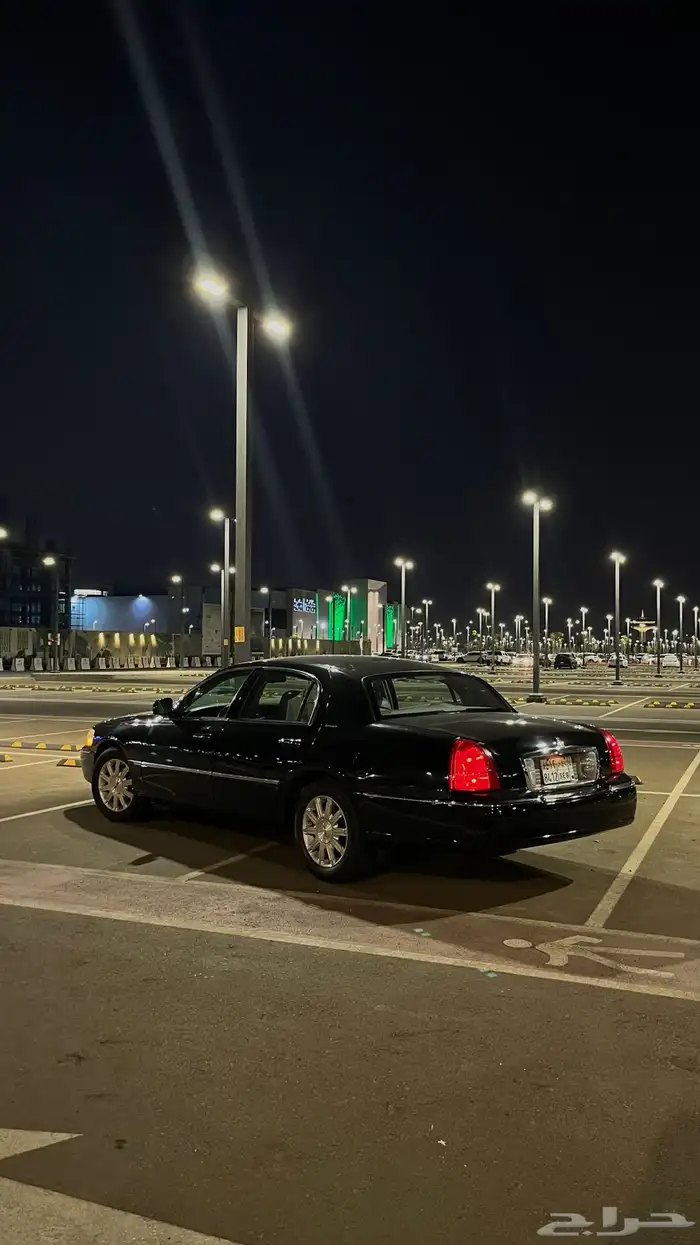 لينكون تاون كار 2006 شرط 0