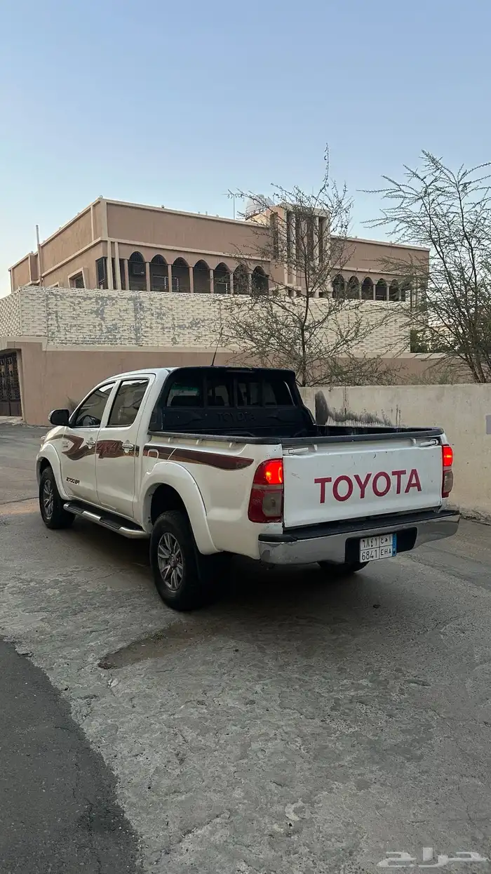 هايلوكس دبل 2014 2