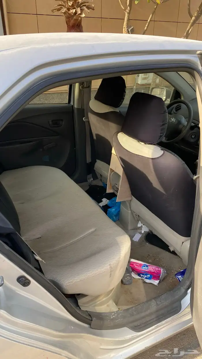 للبيع يارس 2013 9