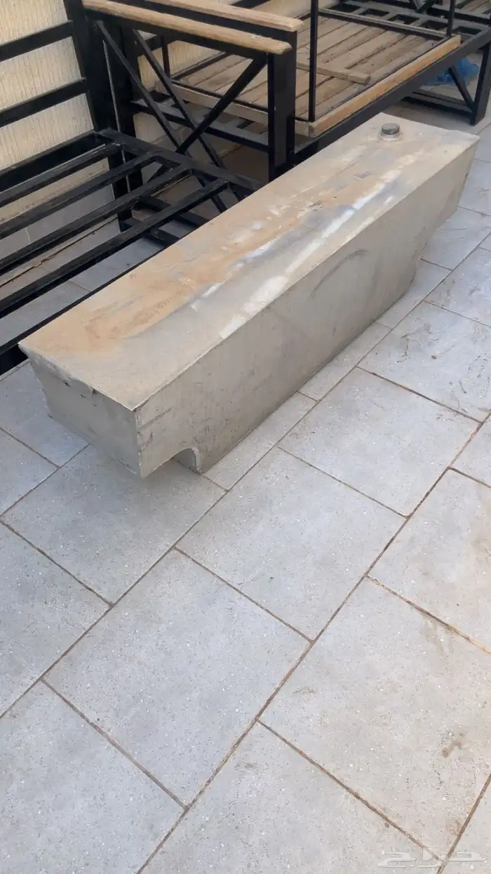 خزان ماء للسياره 1