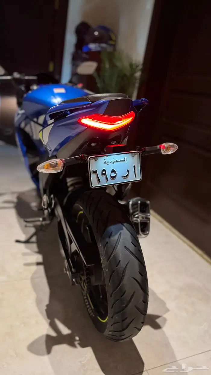 دباب سوزوكي ريس 250 SUZUKI GIXXER SF 10