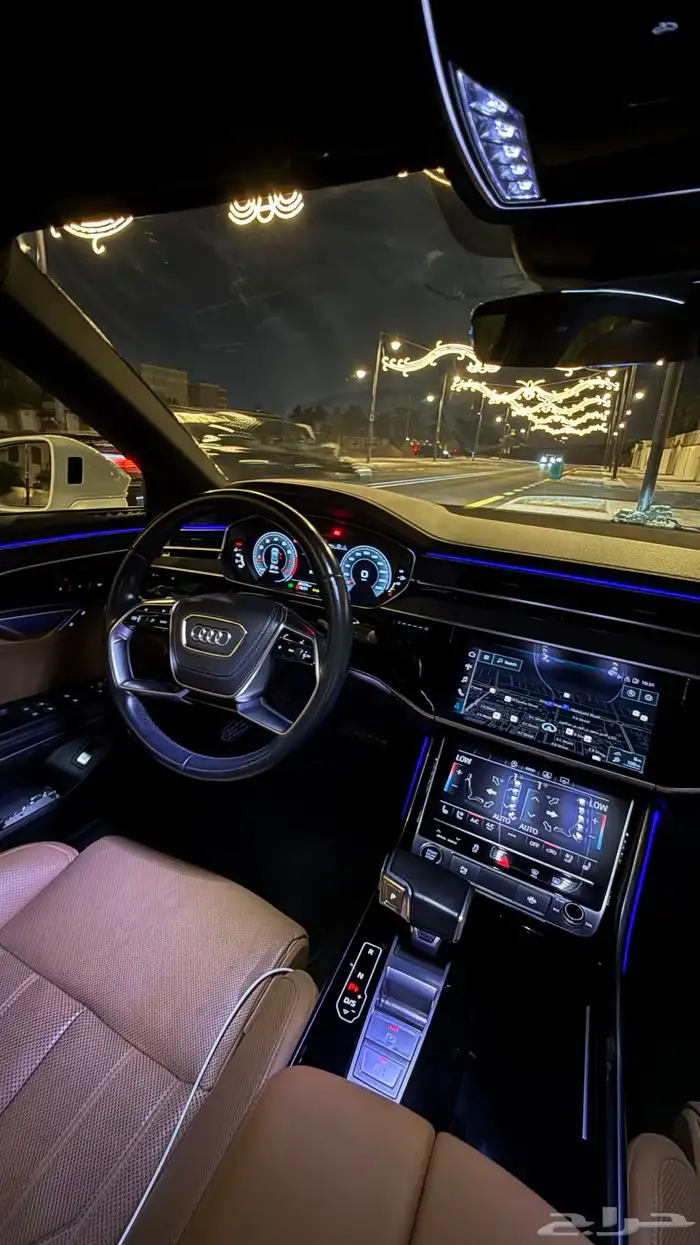 Audi A8L 2021 مالك اول تحت ضمان الوكالة 4