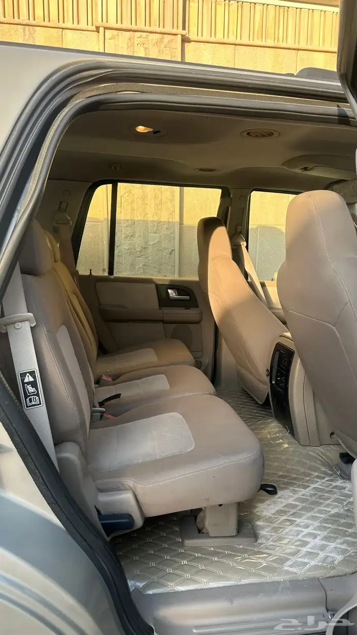 فورد اكسبيدشن 2004 6