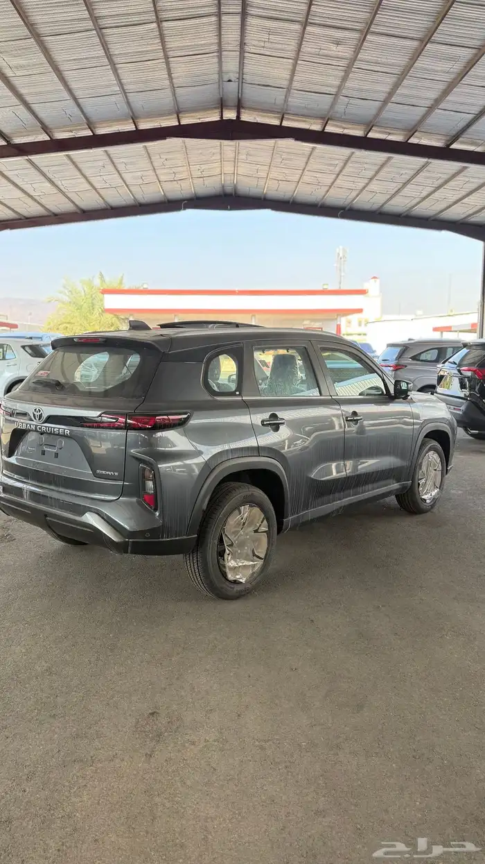 تويوتا أوربان كروزر فل كامل 2026 كاش وتقسيط 6