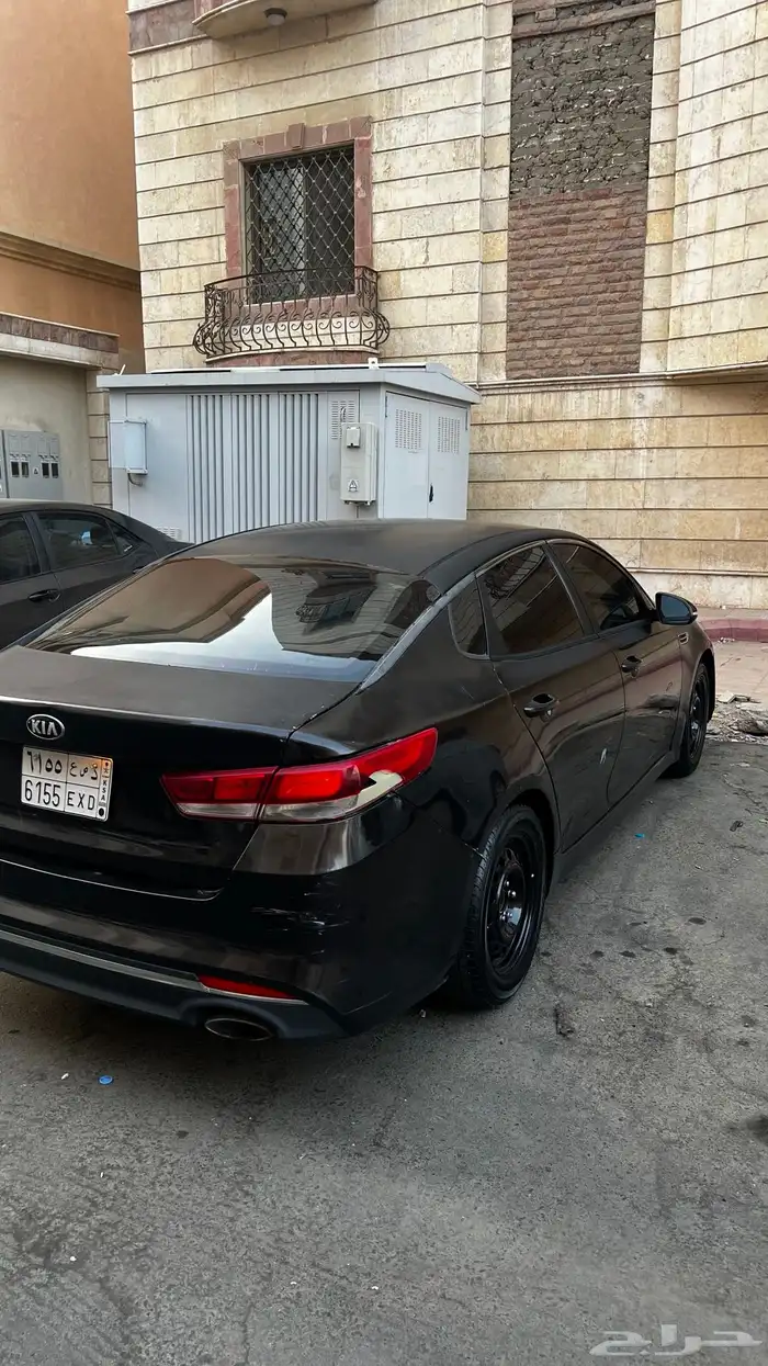 للبيع كيا اوبتيما 2018 استاندر 5