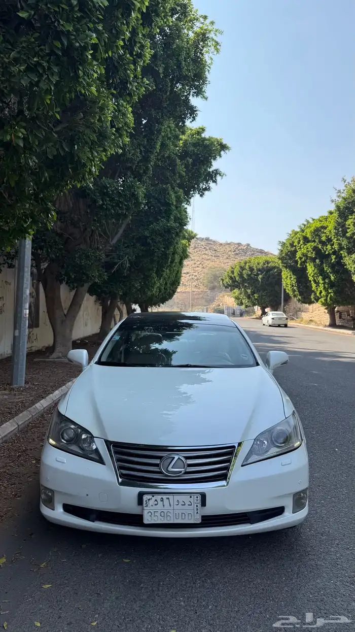 لكزس ES -350- 2012 4
