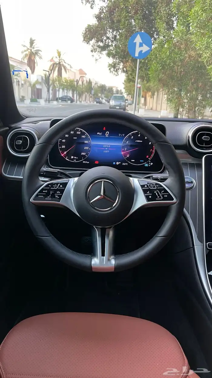 مرسيدس C300 2024 عداد 11 الف km ضمان الجفالي إلى 2026 20
