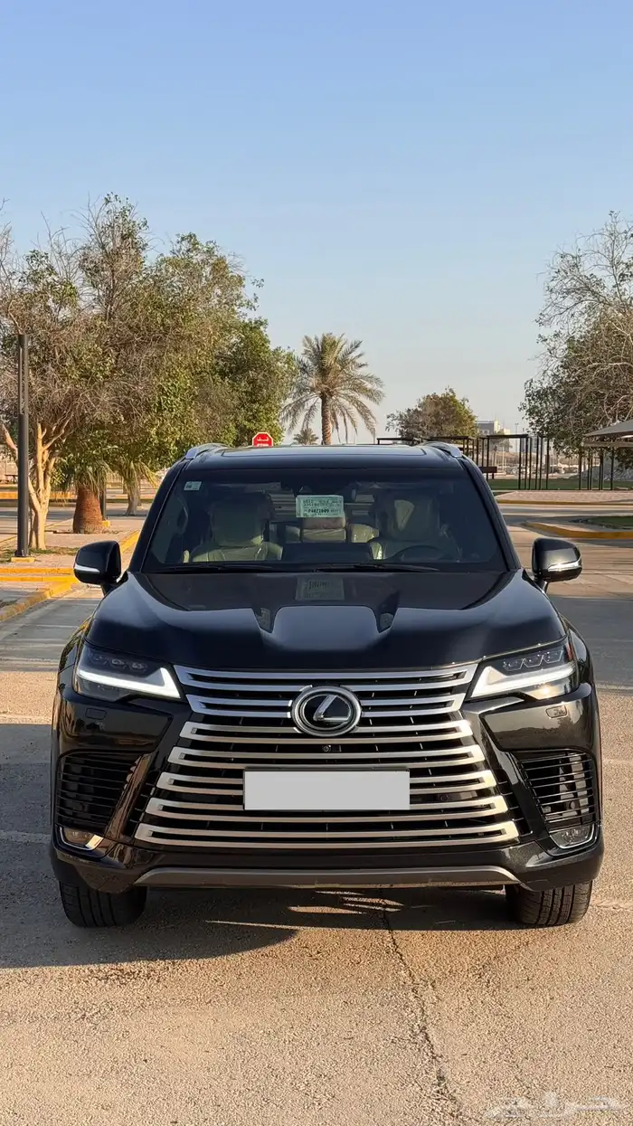جيب لكزس 2023 1