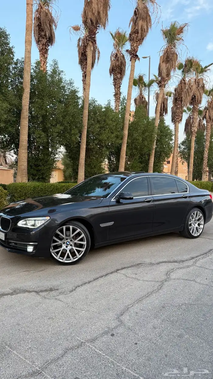 بي ام دبليو 730 مديل 2014 3