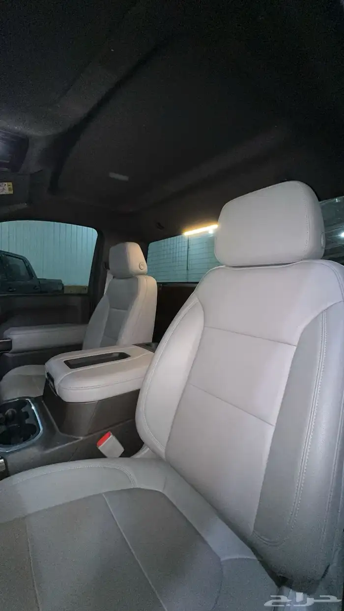 شيفروليه سلفرادو RST مخزن 2021 12