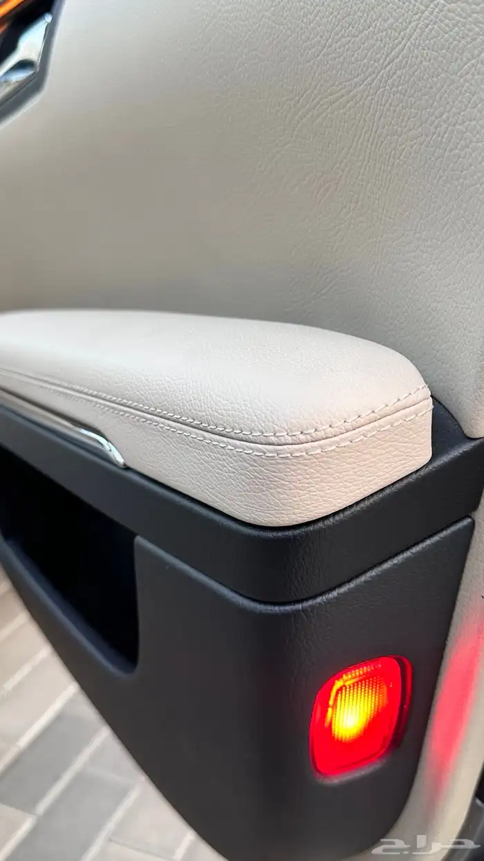 مرسيدس بانوراما S300 2012 مخزن عداد 113 33