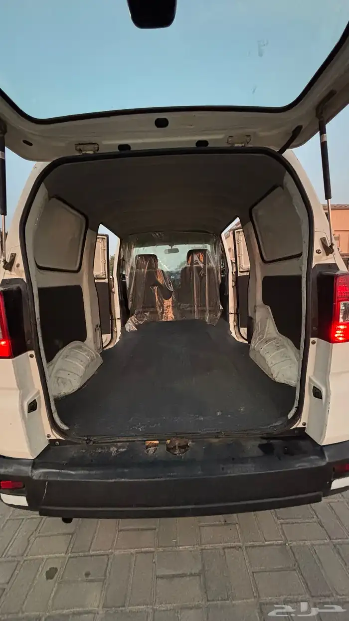 سزوكي فان APV 2009 4