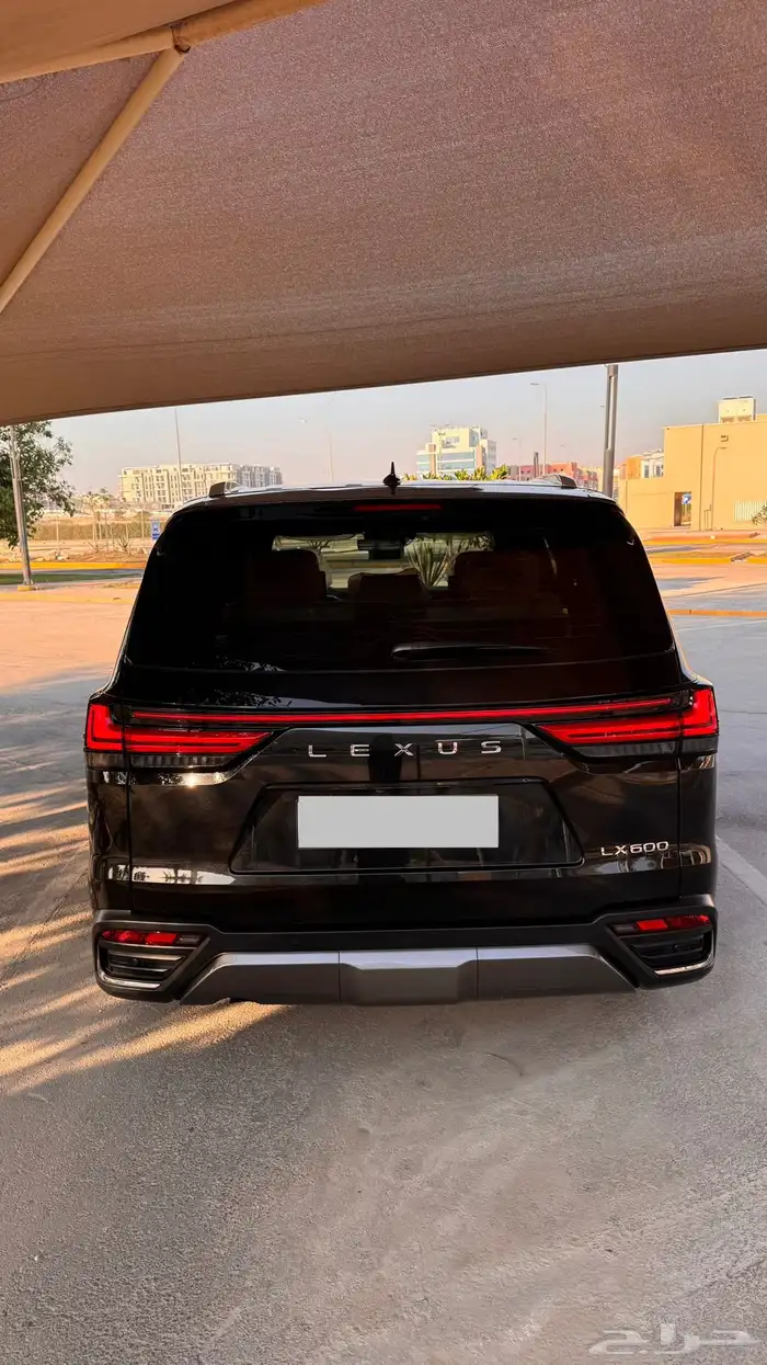 جيب لكزس 2023 9