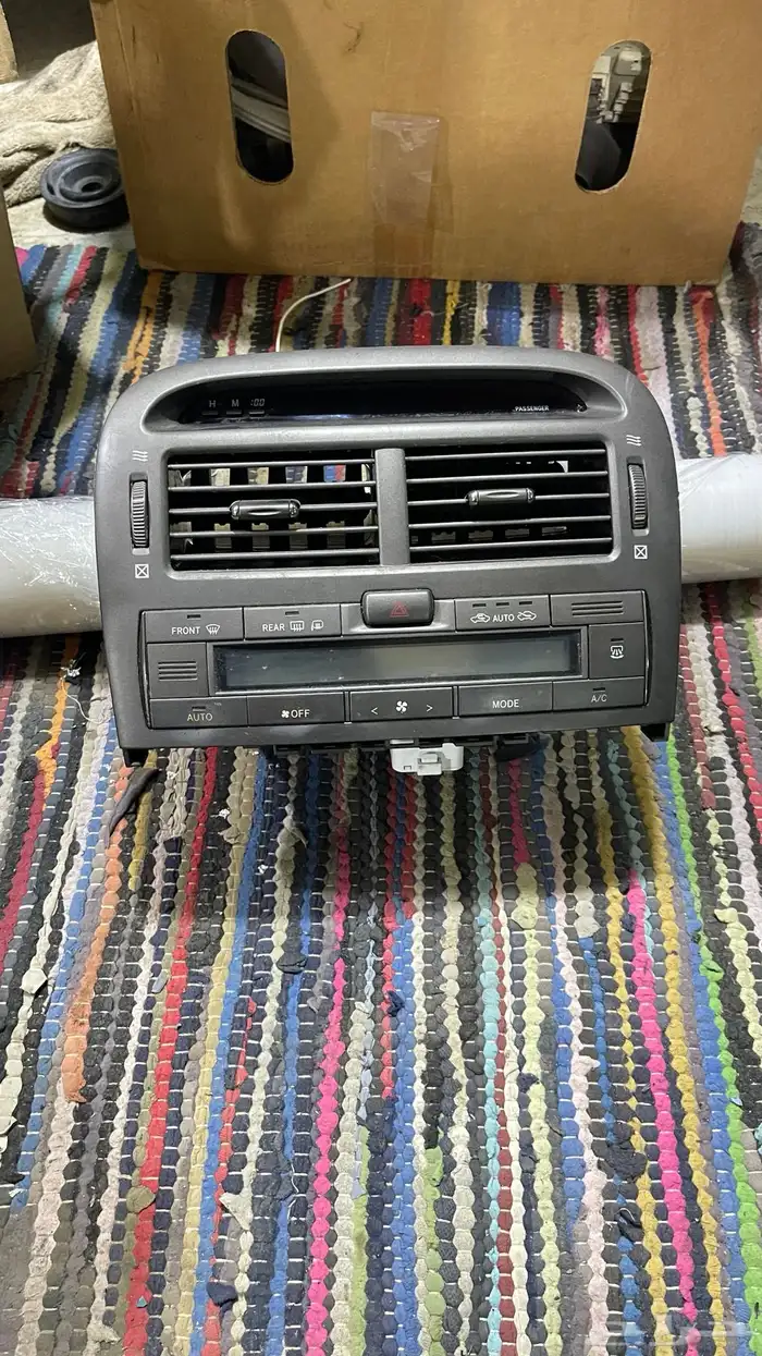 ديكور مكيف لكزس 430 من 2001 الى 2006 0